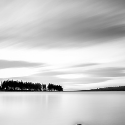 photo lac servers black and white