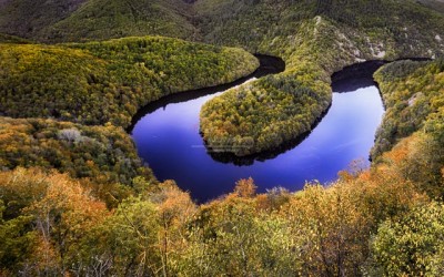 panorama méandre queuille automne